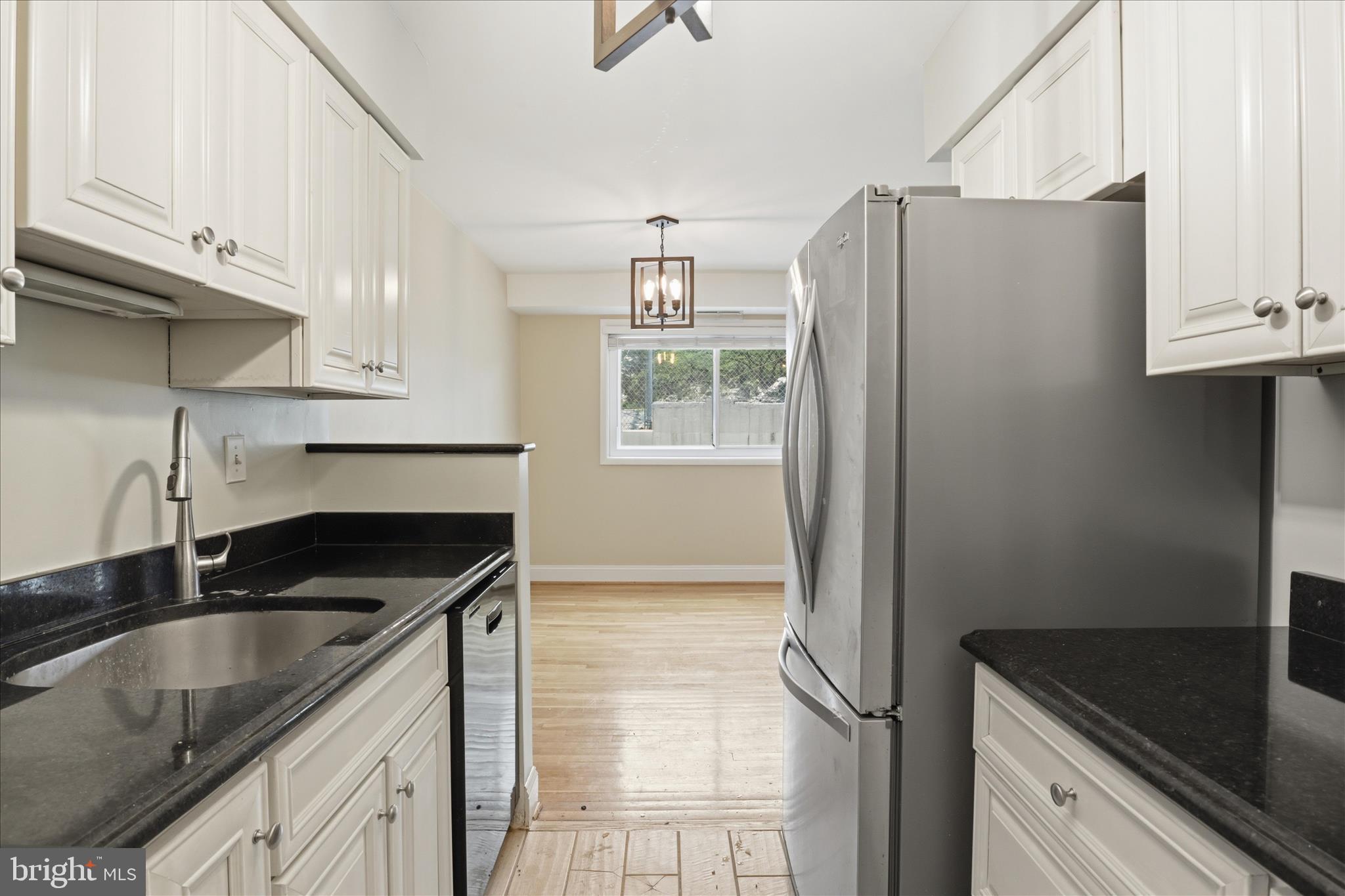 3355 UNIVERSITY BOULEVARD W 106