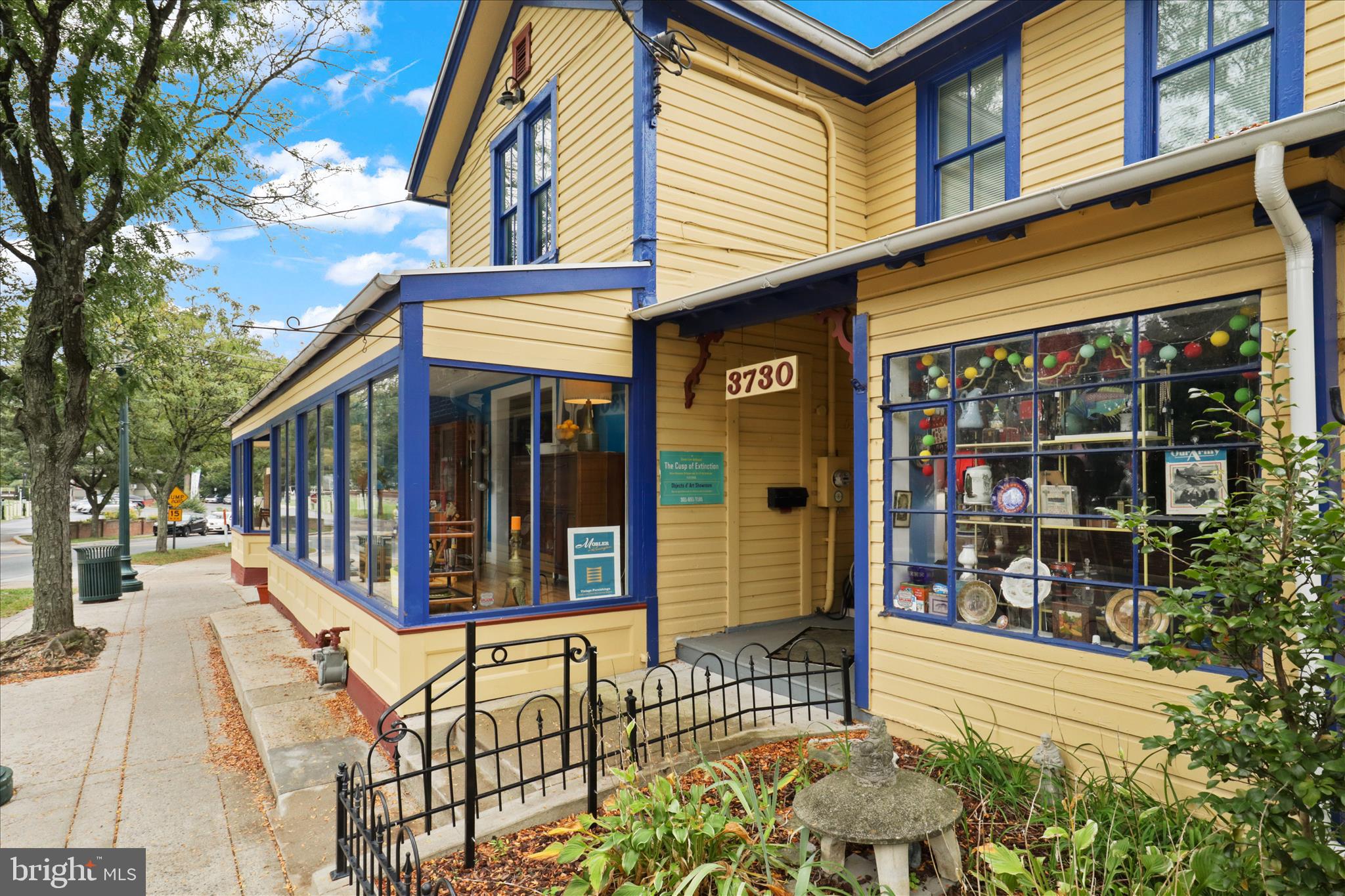 3355 UNIVERSITY BOULEVARD W 106