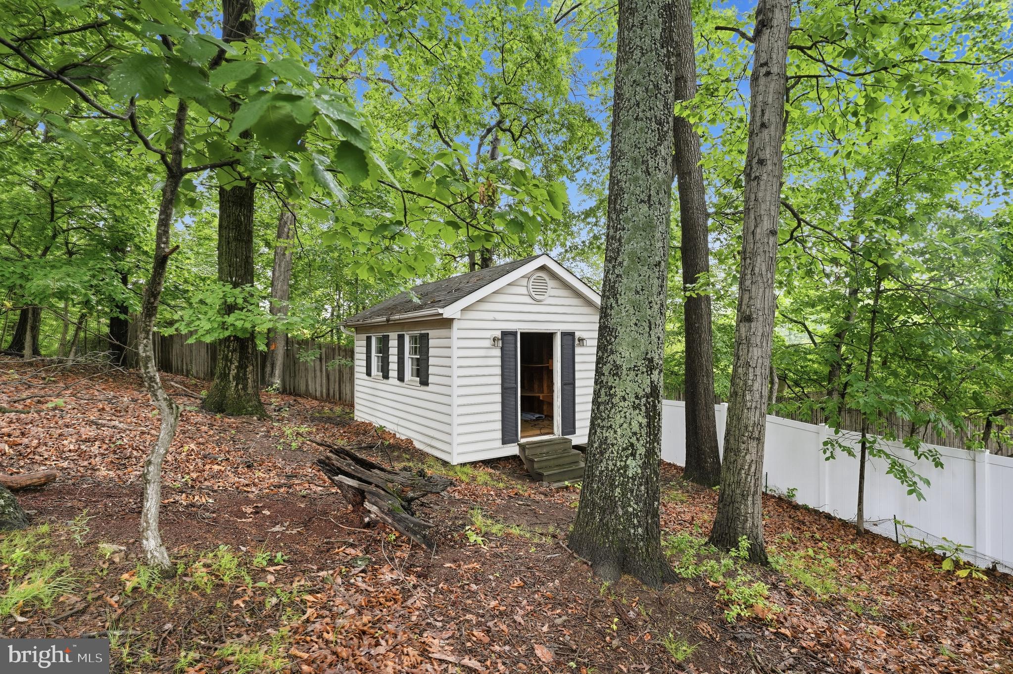 12112 WHIPPOORWILL LANE