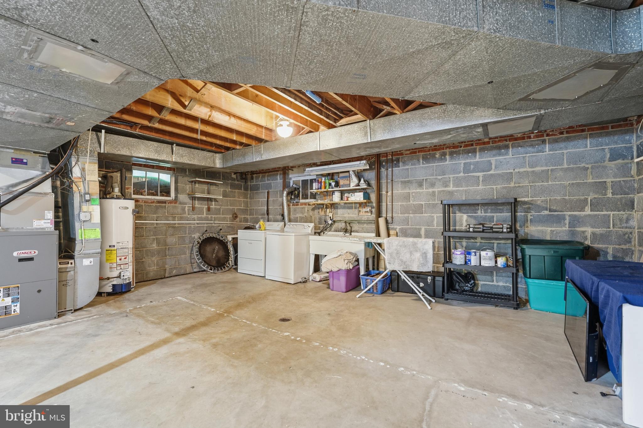 12112 WHIPPOORWILL LANE