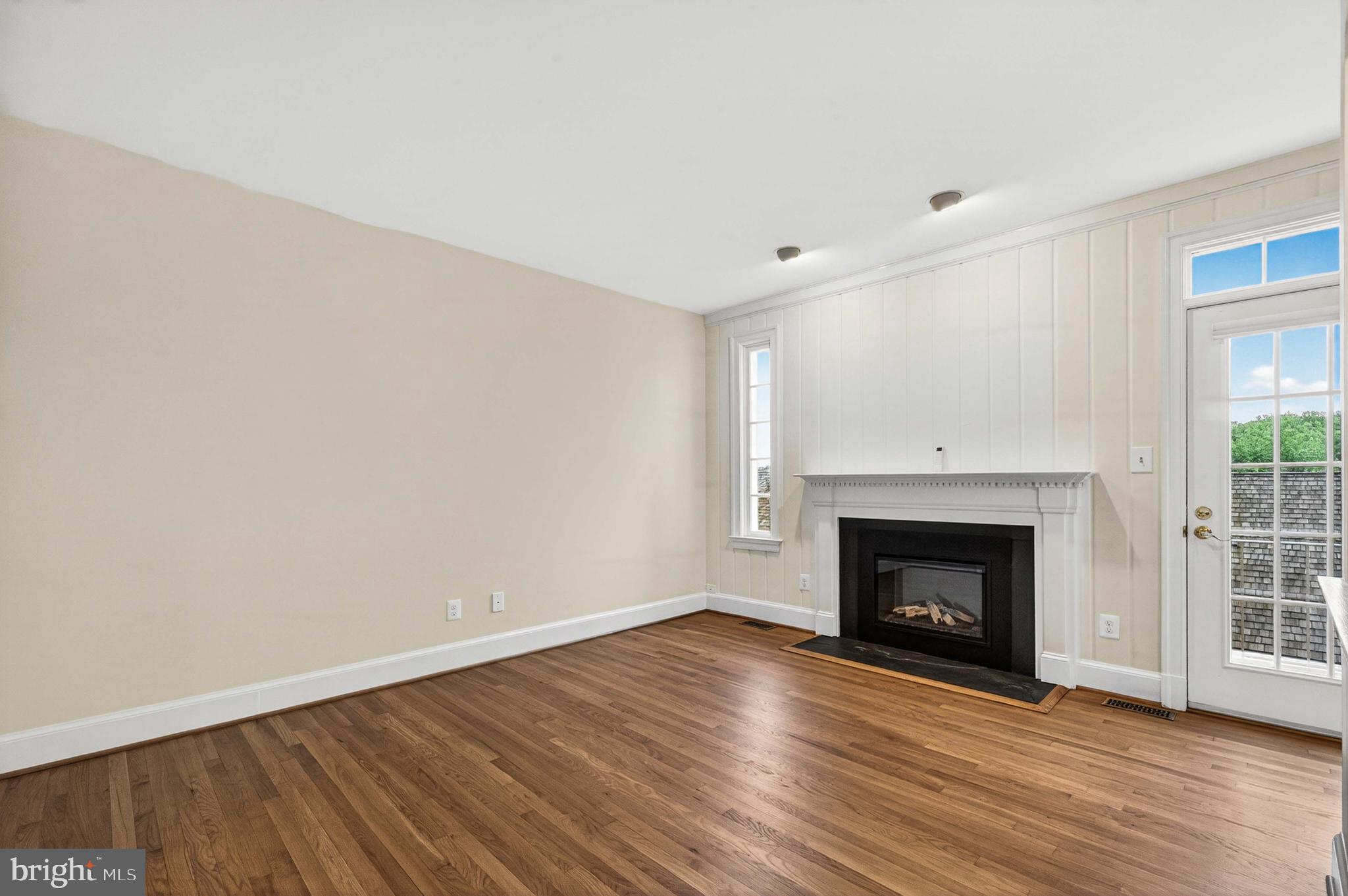 8016 QUARRY RIDGE WAY