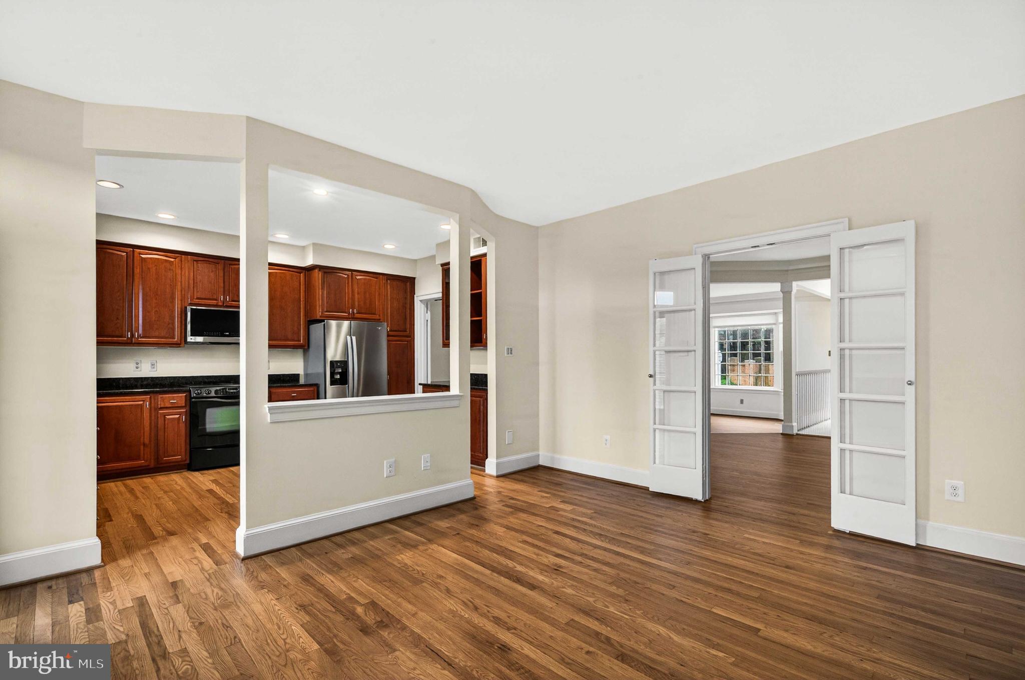 8016 QUARRY RIDGE WAY