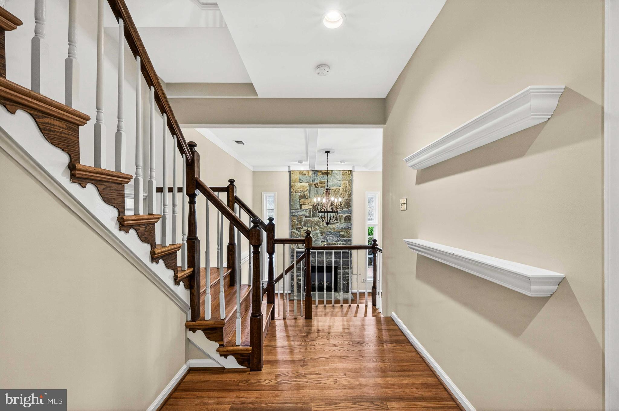 8016 QUARRY RIDGE WAY