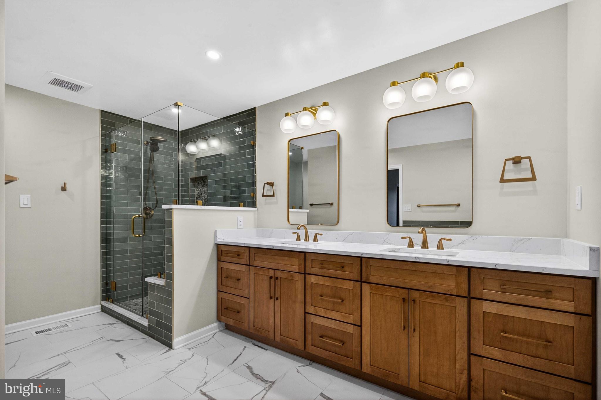 8016 QUARRY RIDGE WAY