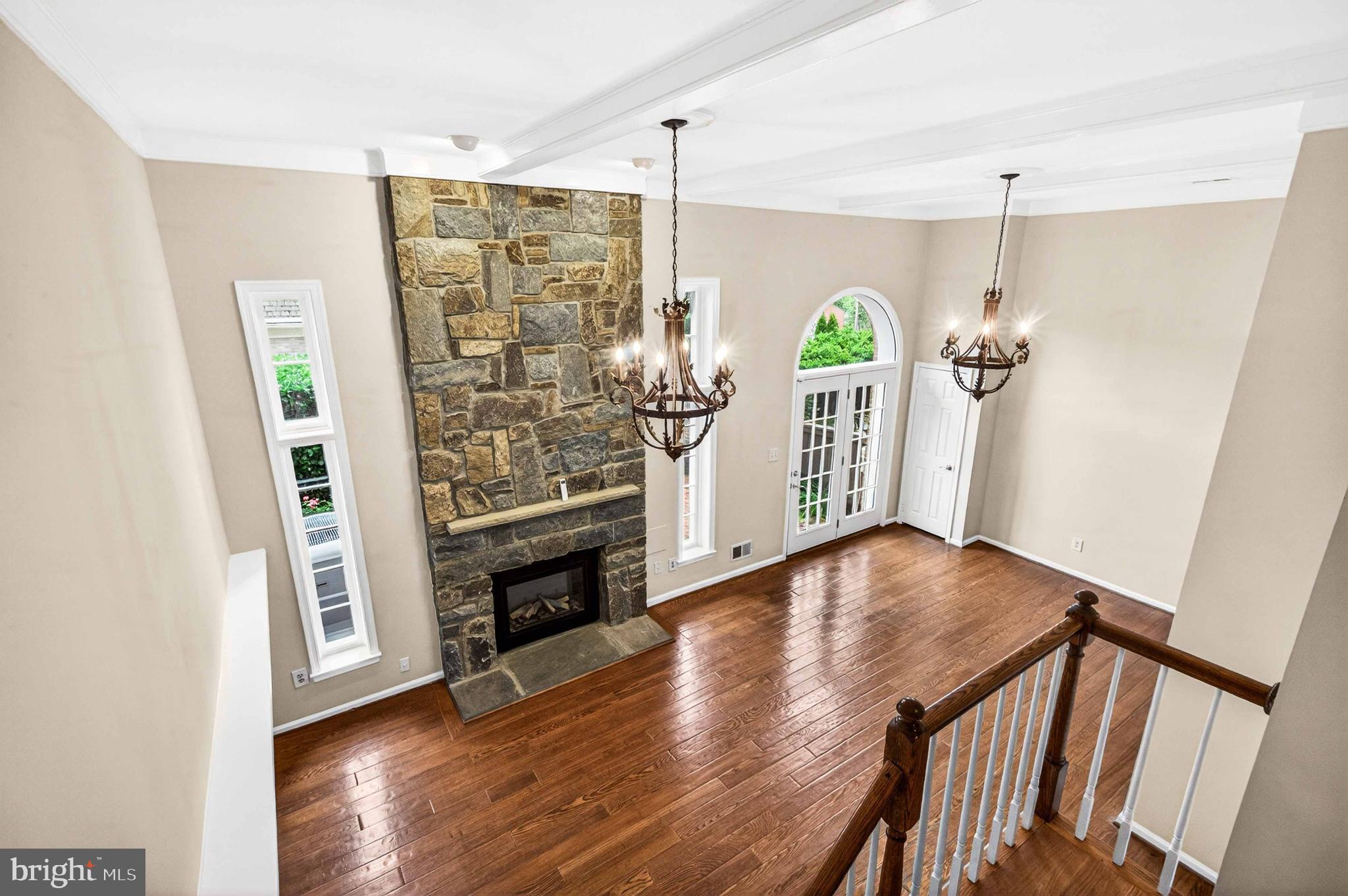 8016 QUARRY RIDGE WAY