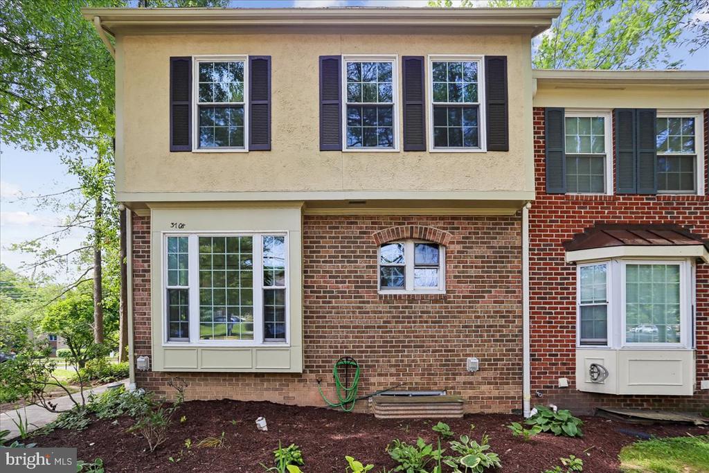 3708 GAWAYNE TERRACE 3708-3