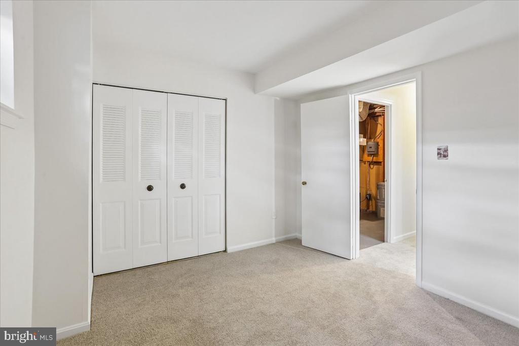 3708 GAWAYNE TERRACE 3708-3