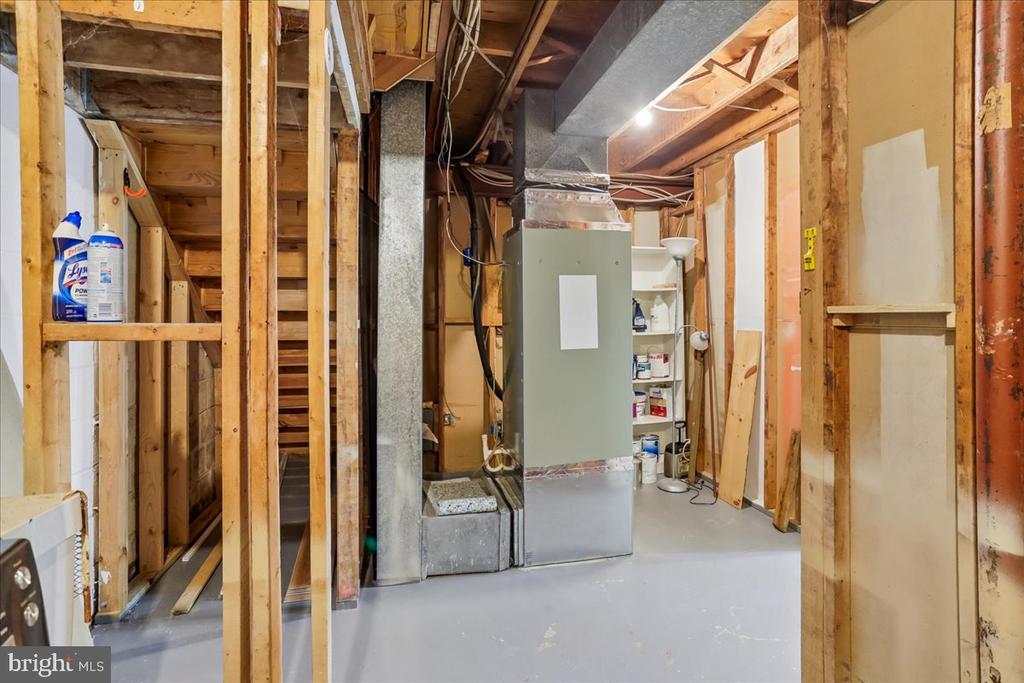 3708 GAWAYNE TERRACE 3708-3