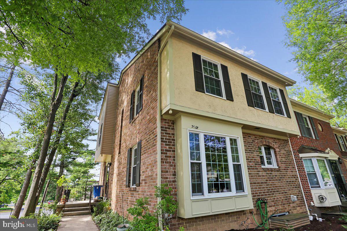 3708 GAWAYNE TERRACE 3708-3