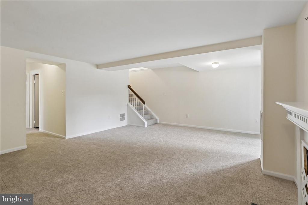 3708 GAWAYNE TERRACE 3708-3