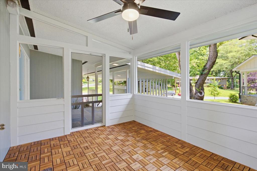 6614 MELODY LANE