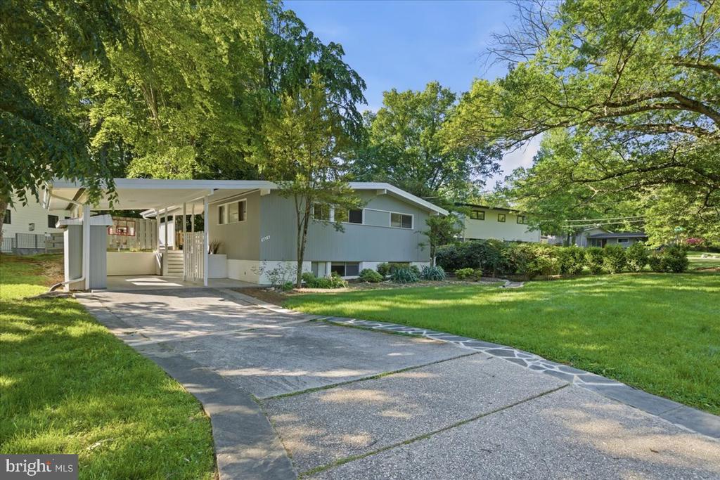 6614 MELODY LANE