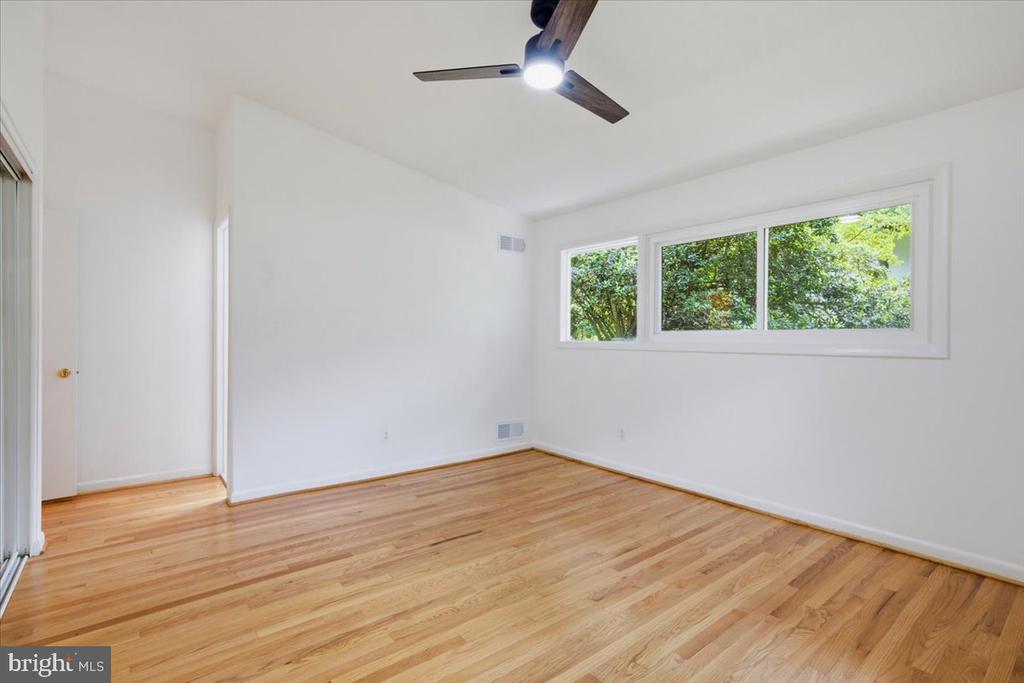 6614 MELODY LANE