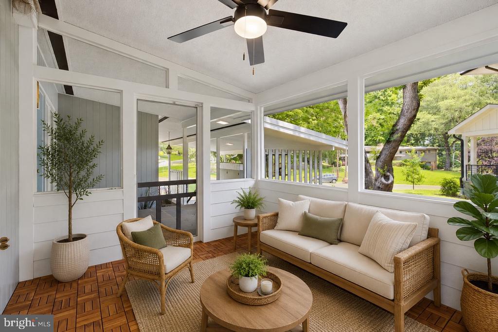 6614 MELODY LANE
