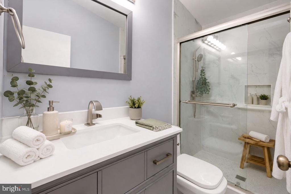 6614 MELODY LANE