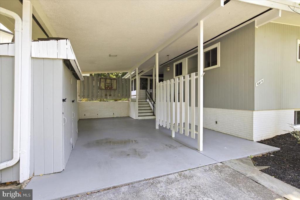 6614 MELODY LANE