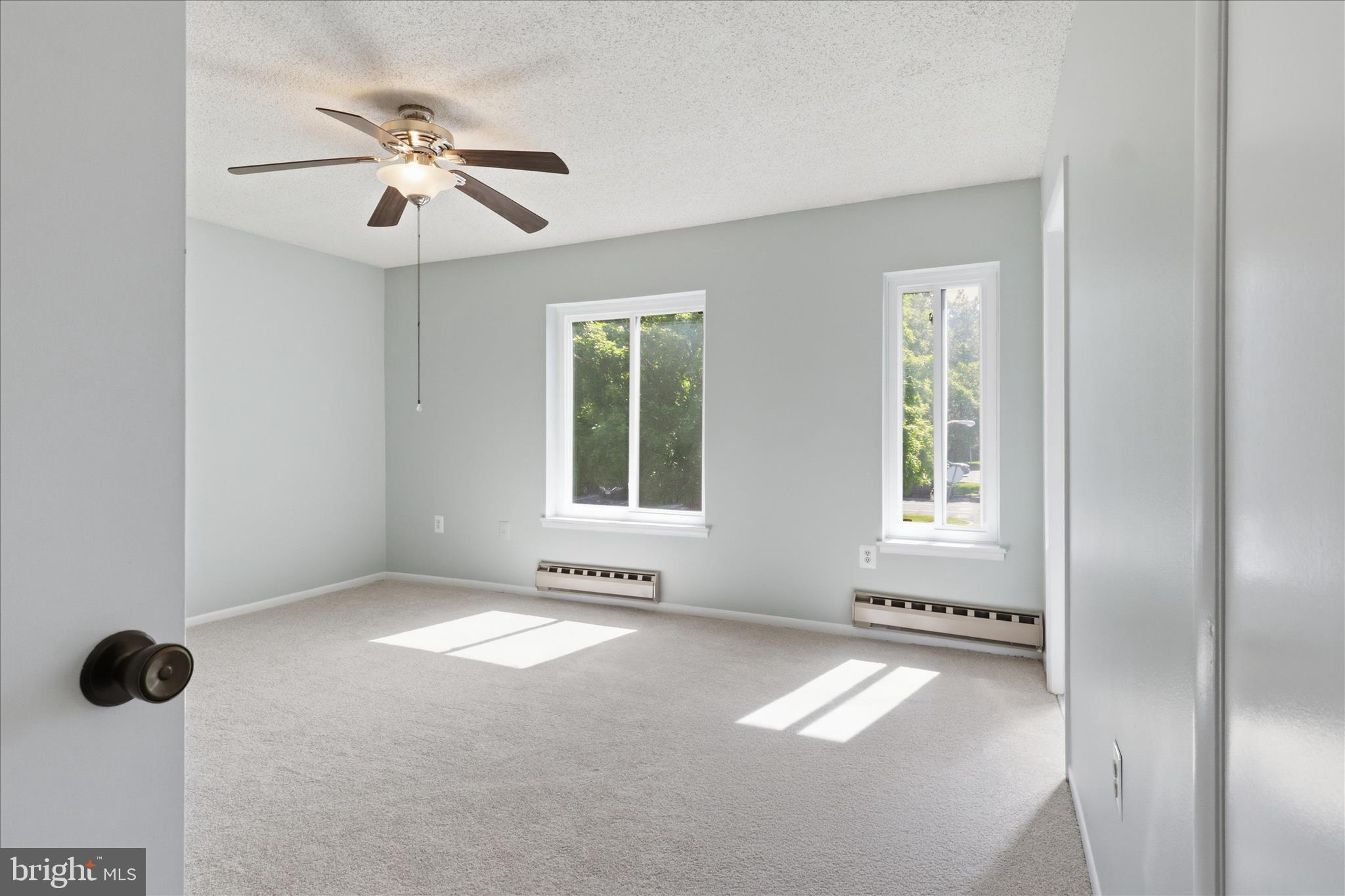 15300 PINE ORCHARD DRIVE 85-2E