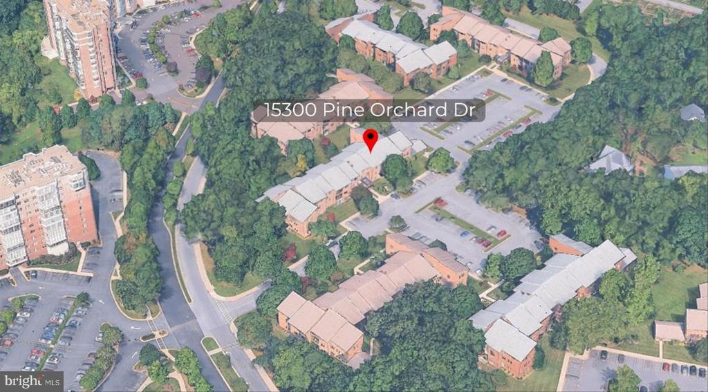 15300 PINE ORCHARD DRIVE 85-2E
