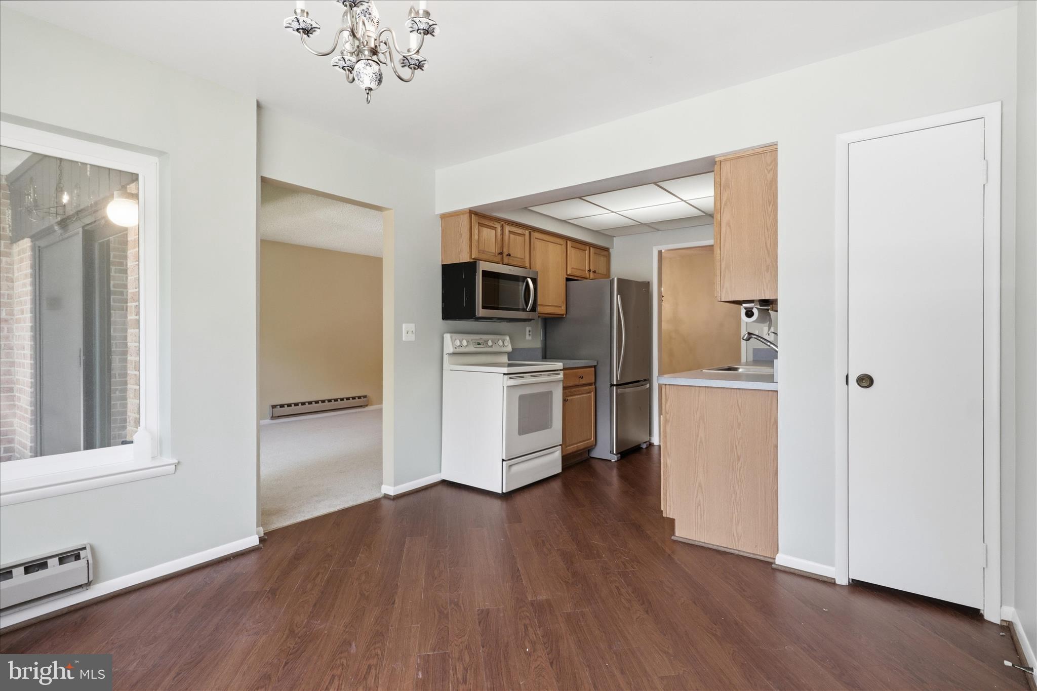 15300 PINE ORCHARD DRIVE 85-2E
