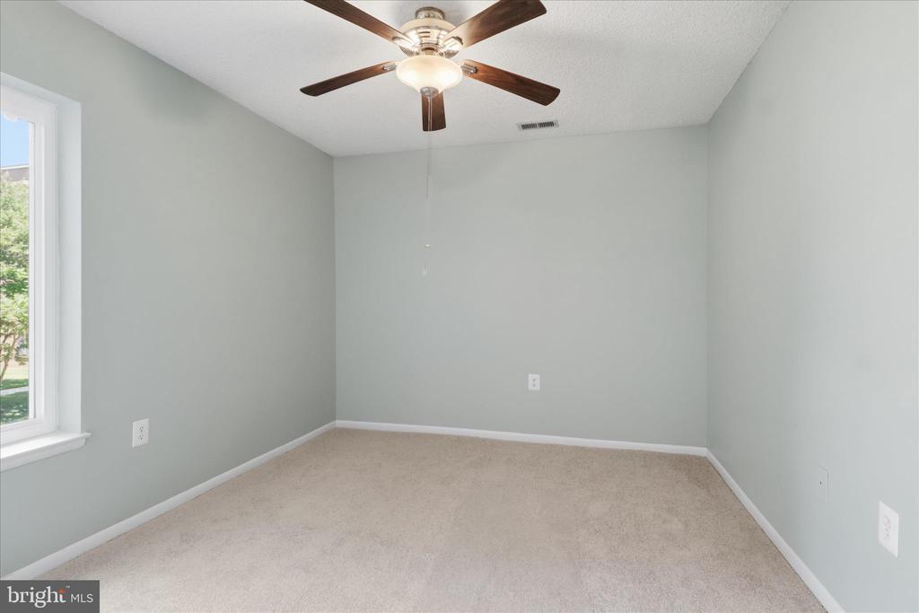 15300 PINE ORCHARD DRIVE 85-2E