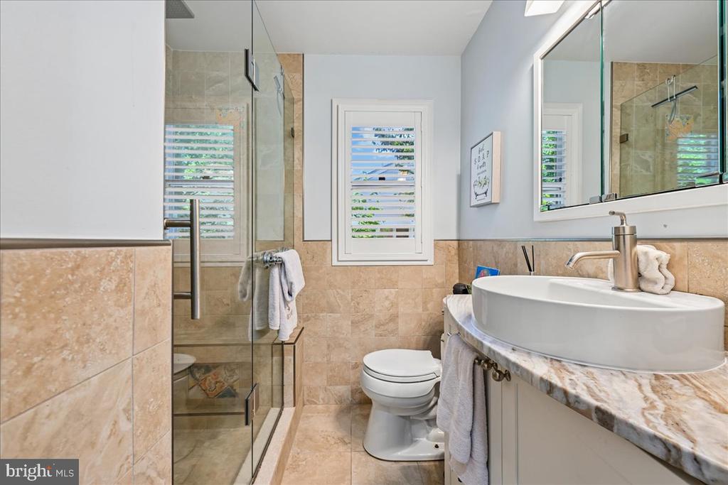 10211 BROOKMOOR DRIVE