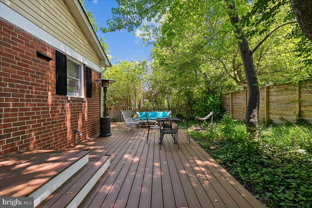 10211 BROOKMOOR DRIVE