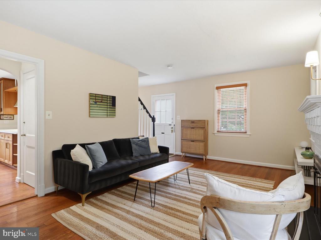 2310 CHURCHILL ROAD