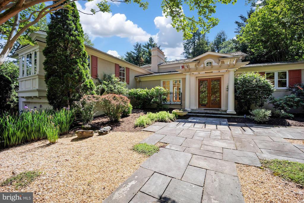 7711 BROOKVILLE ROAD