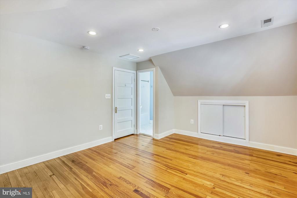 10202 FREDERICK AVENUE