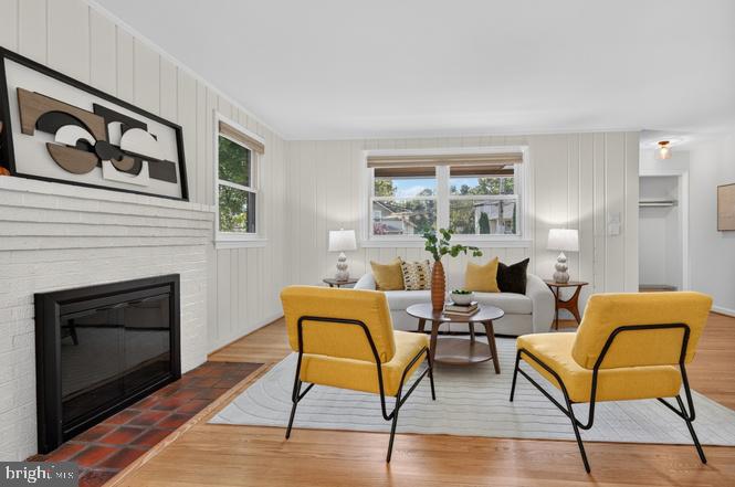 4 CEDAR AVENUE