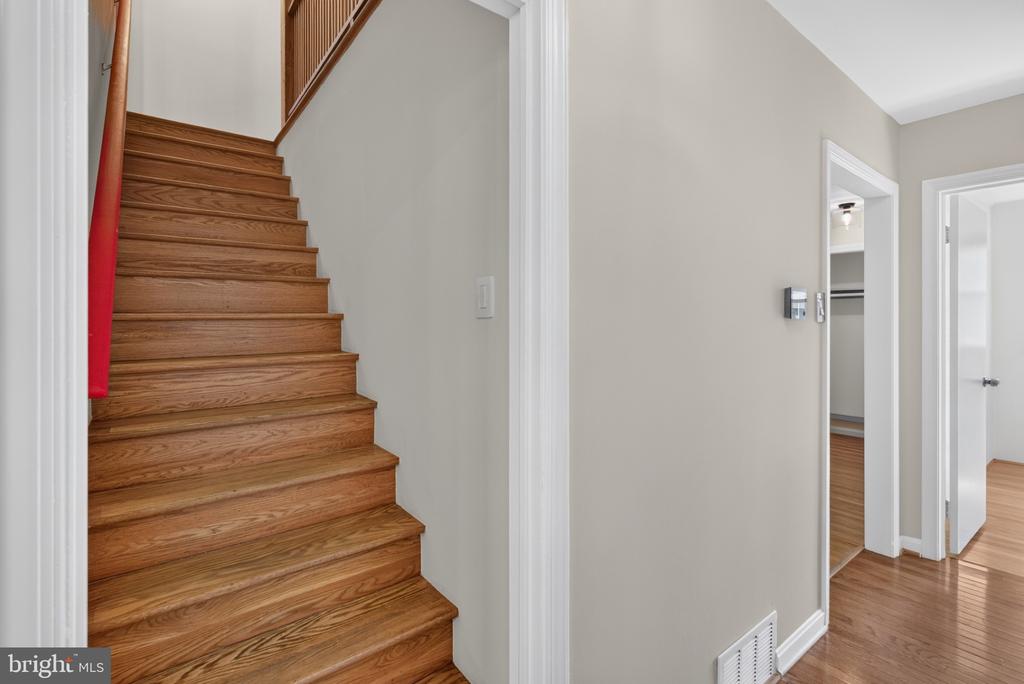 4 CEDAR AVENUE