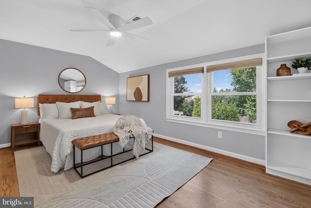 4 CEDAR AVENUE