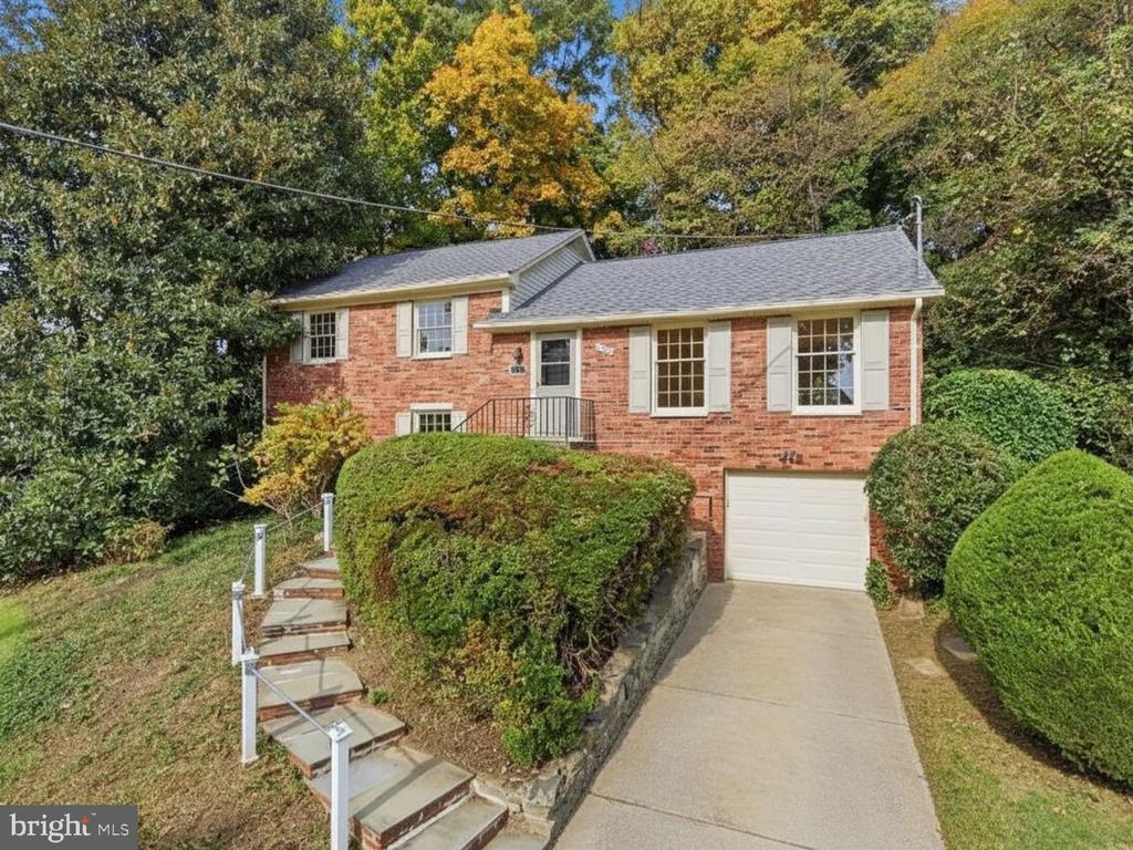 5823 Ogden Court Bethesda MD