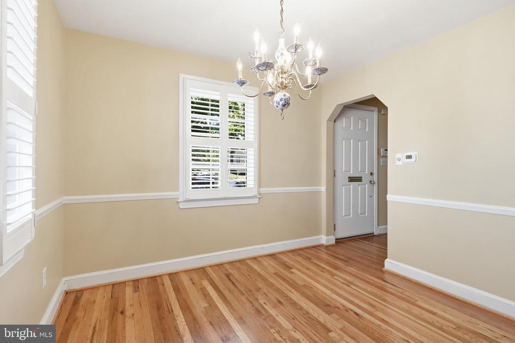 10010 RAYNOR ROAD