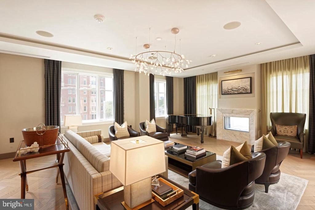 8551 CONNECTICUT AVENUE Unit: 207