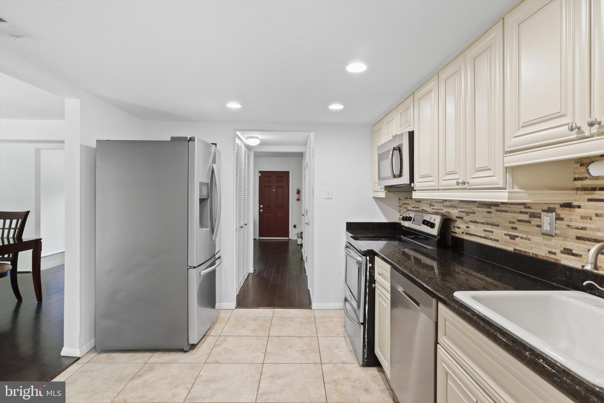 3634 MORNINGSIDE LANE