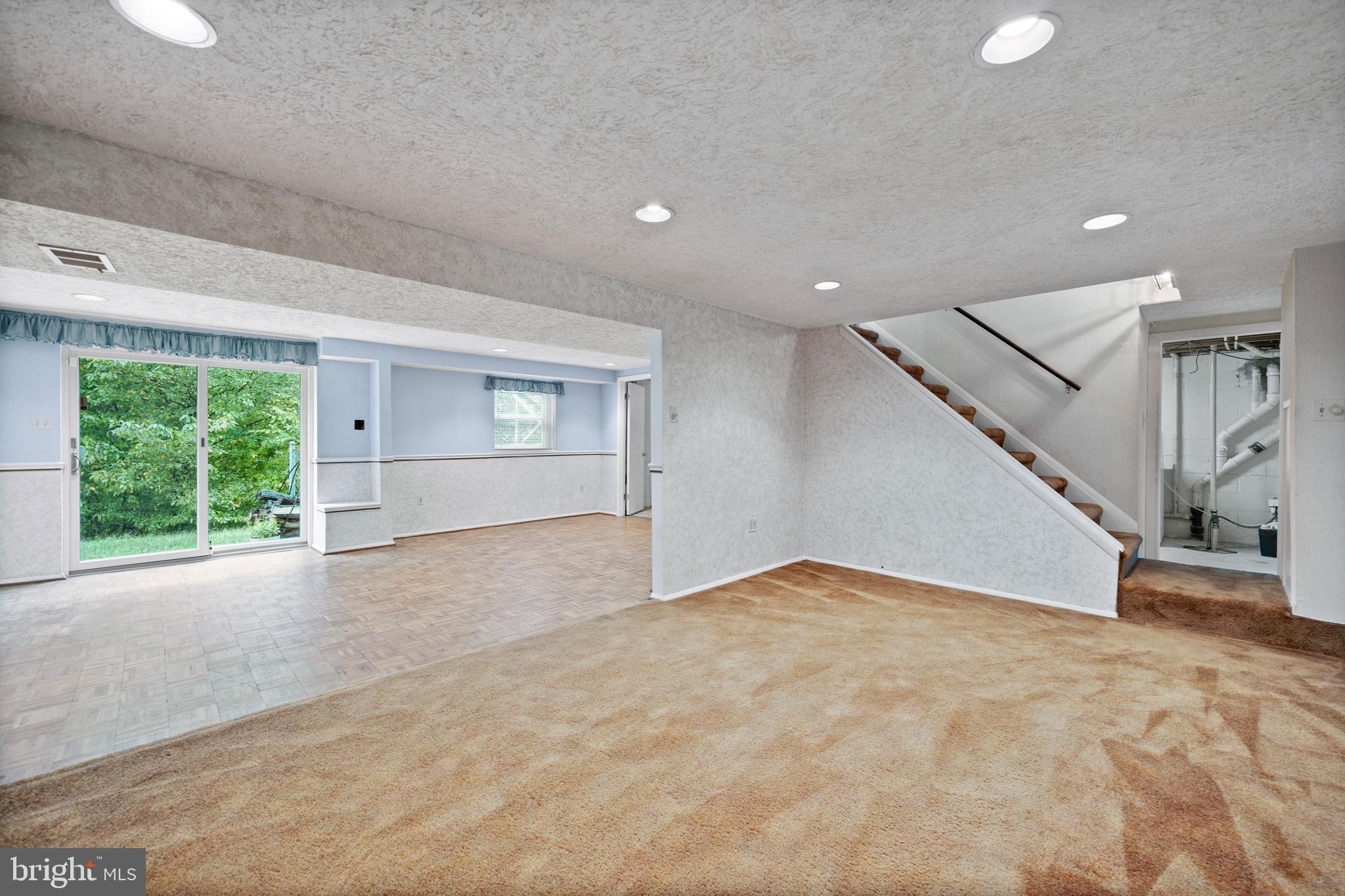 10817 RHODENDA PLACE