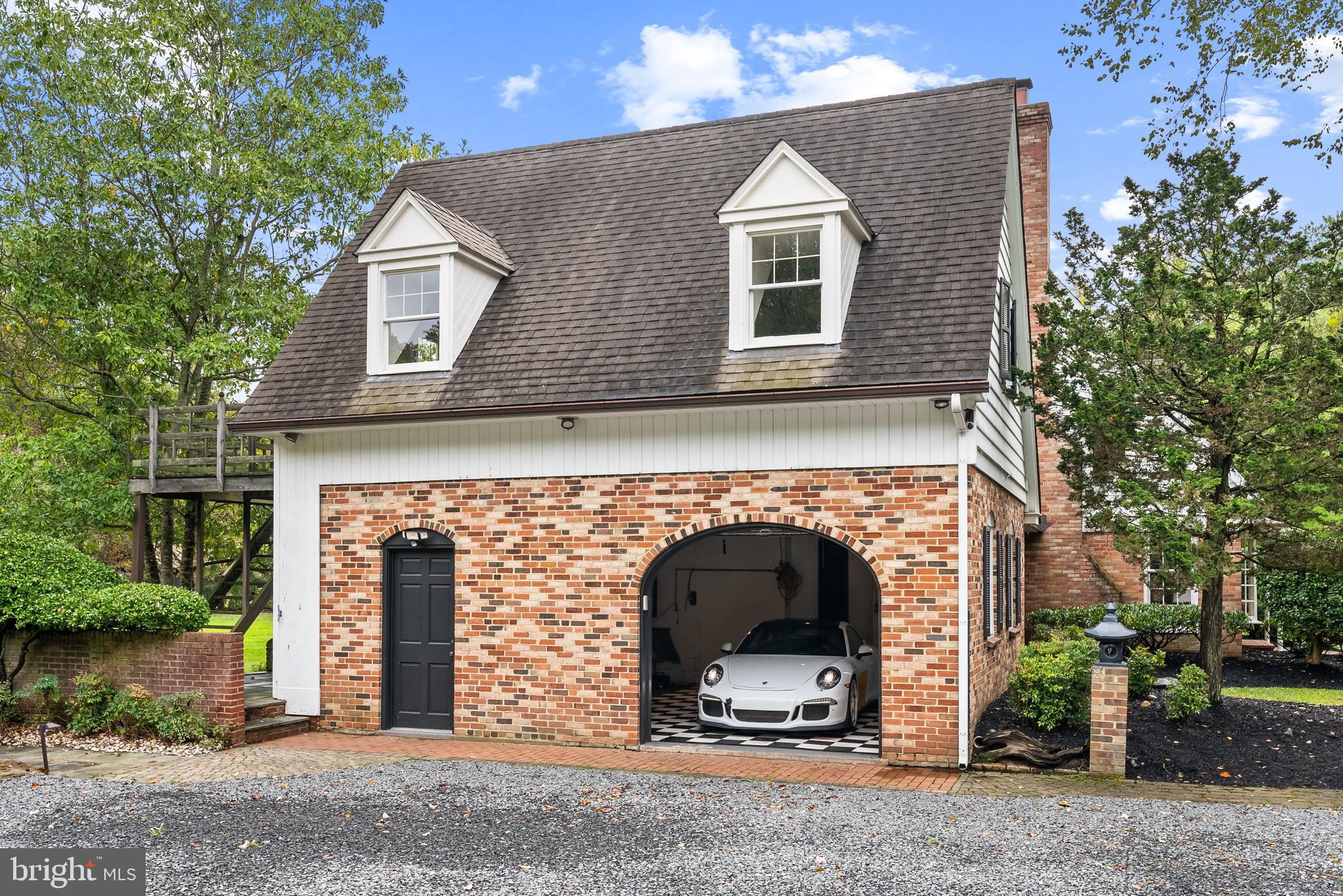 801 BRYAN POINT ROAD