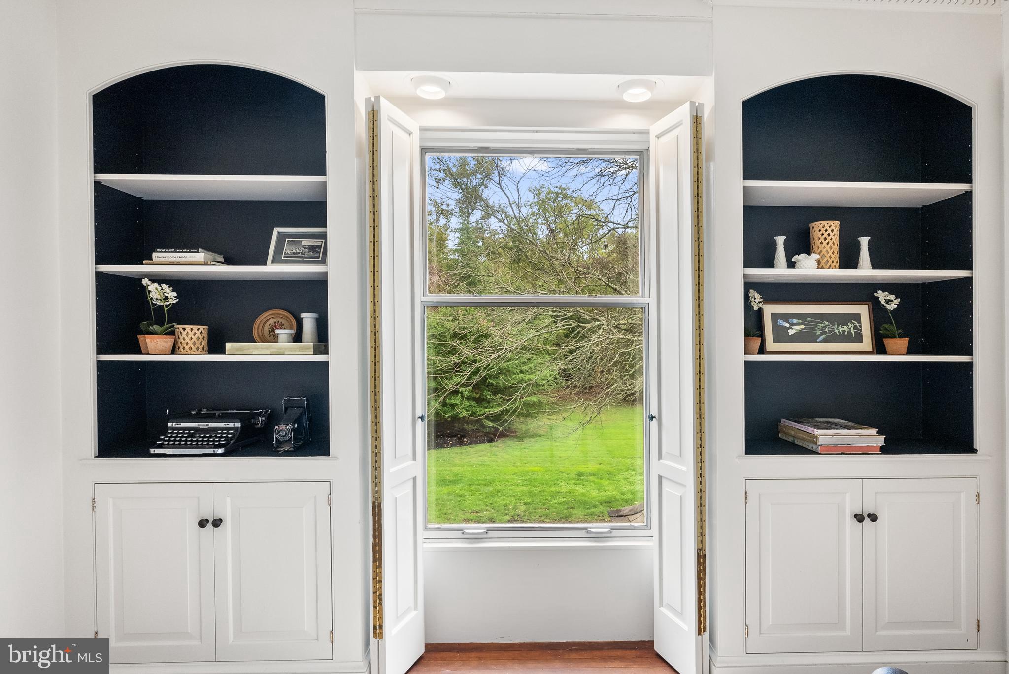 801 BRYAN POINT ROAD