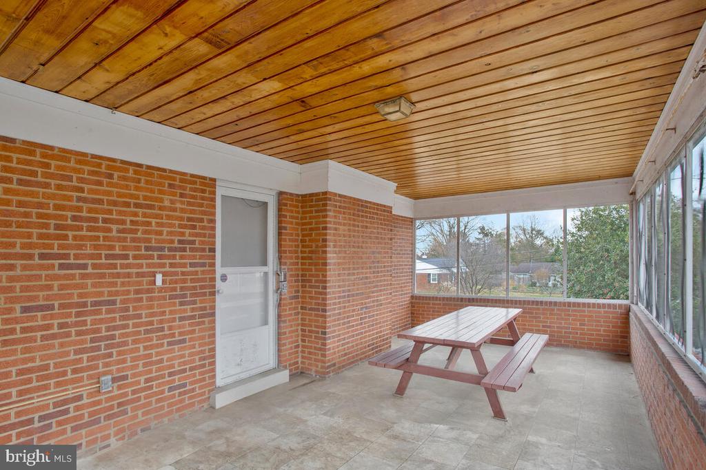 11214 EMACK ROAD