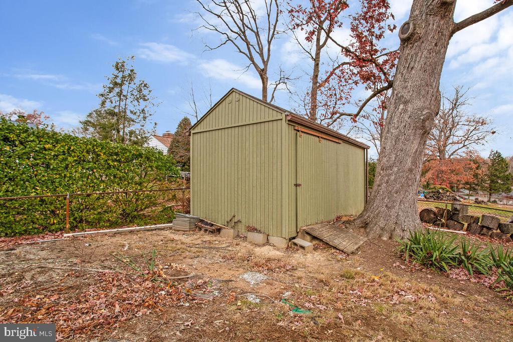 11214 EMACK ROAD