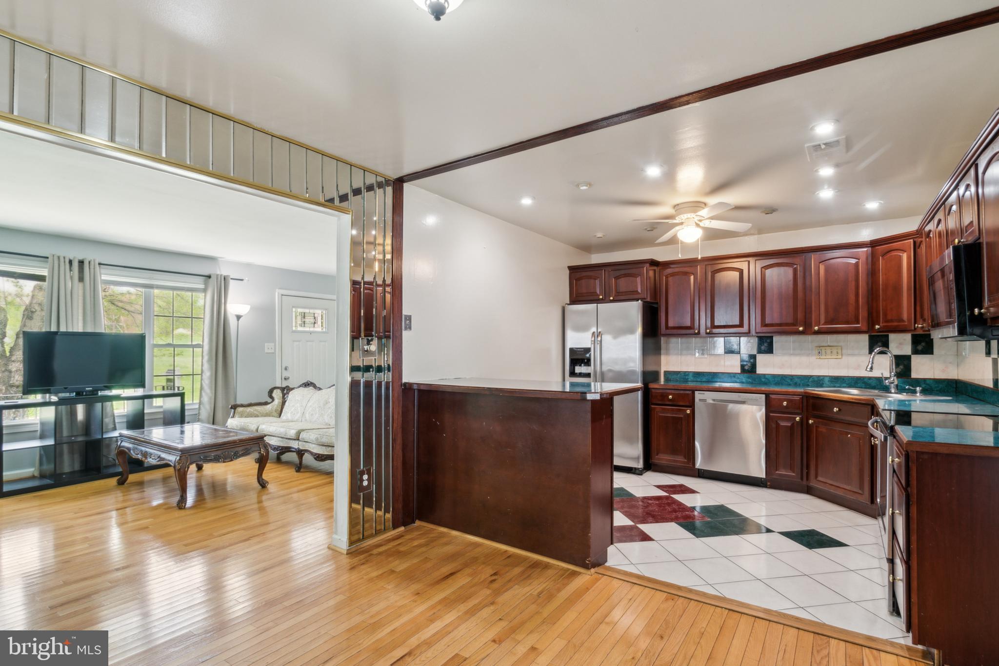 610 MILLWOOF DRIVE