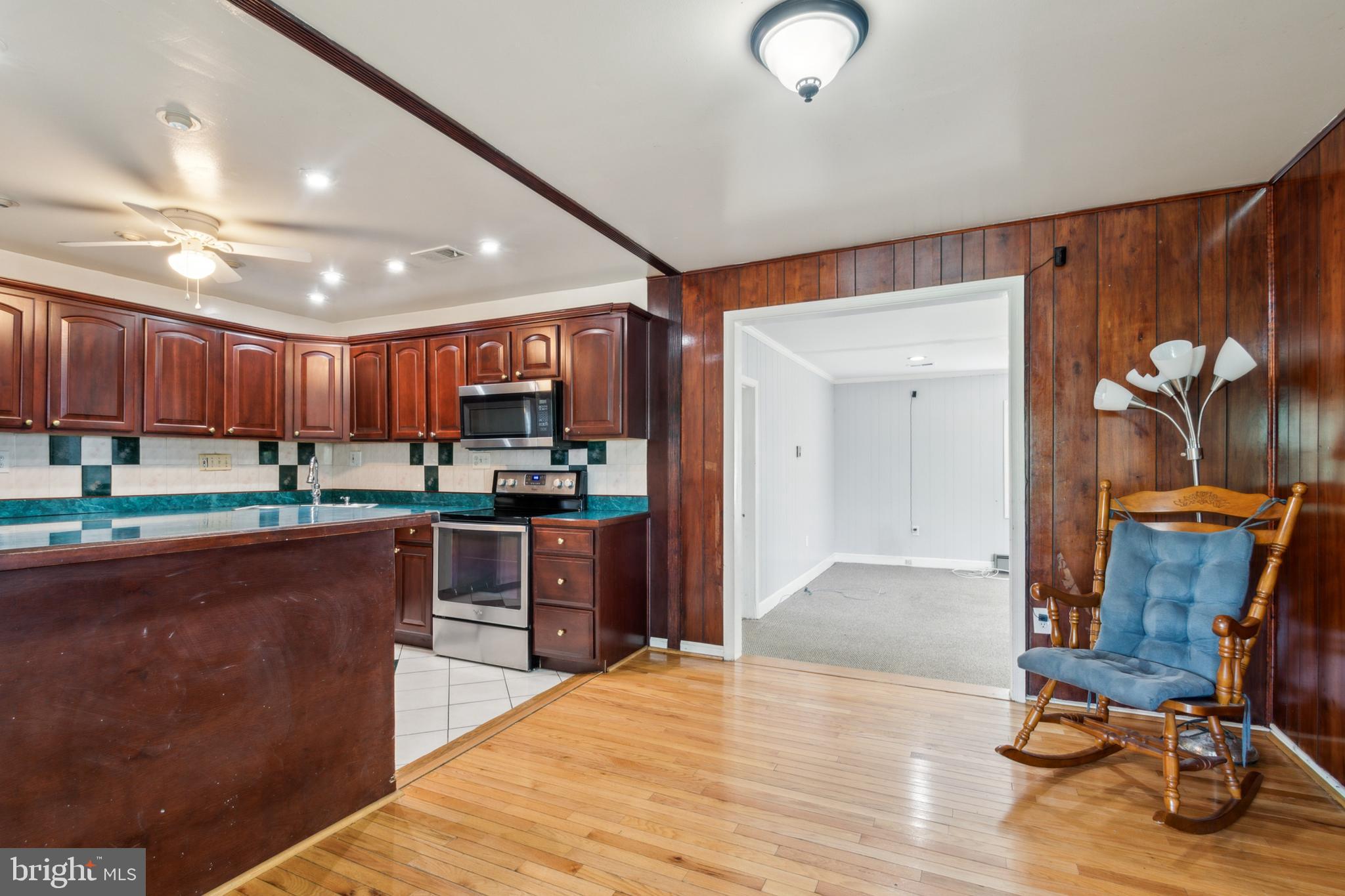 610 MILLWOOF DRIVE
