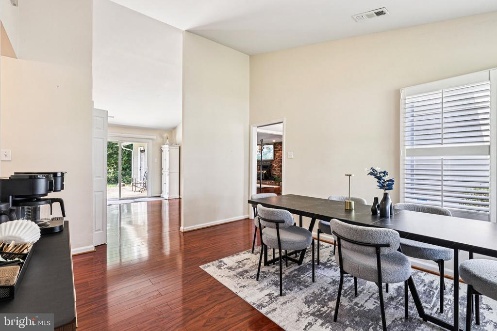 2412 PANTHER LANE