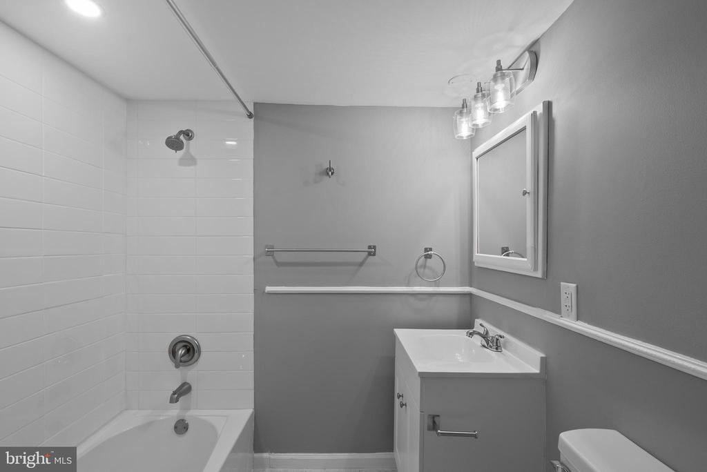 542 WILSON BRIDGE DRIVE 6743 B2