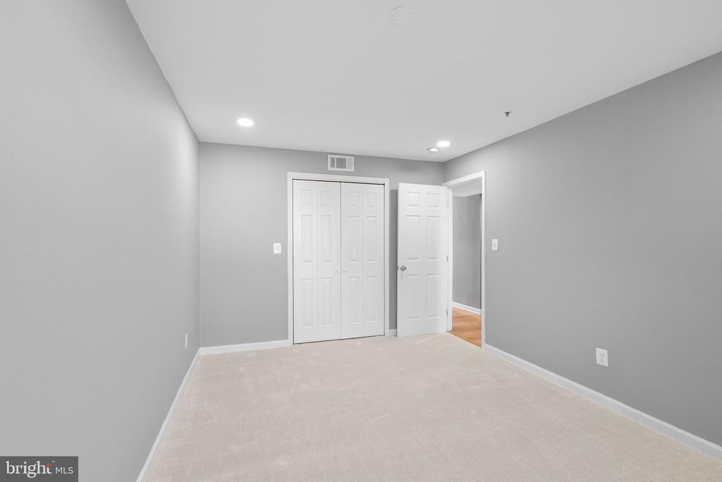 542 WILSON BRIDGE DRIVE 6743 B2