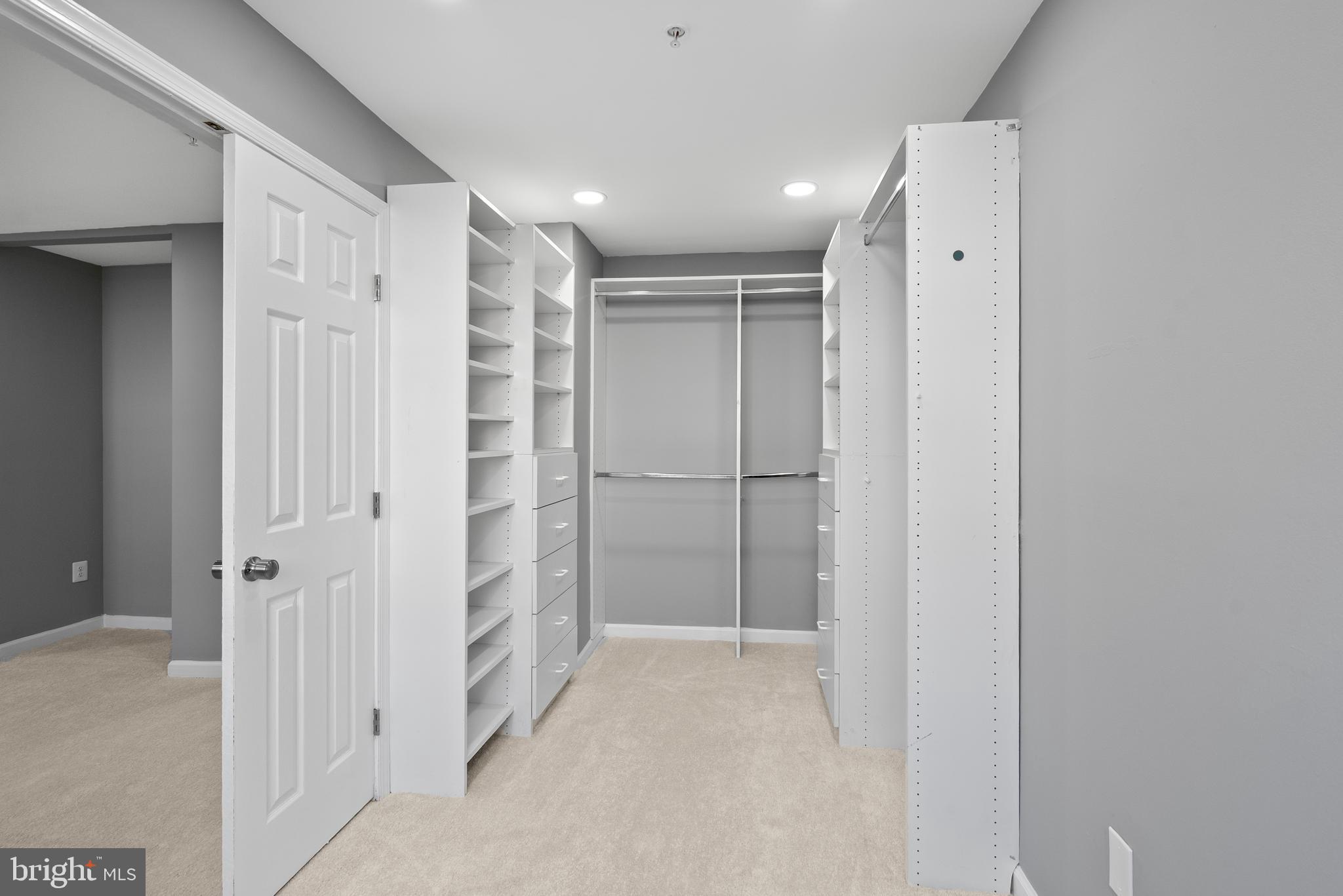 542 WILSON BRIDGE DRIVE 6743 B2