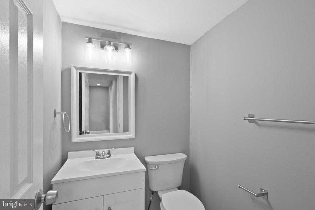 542 WILSON BRIDGE DRIVE 6743 B2