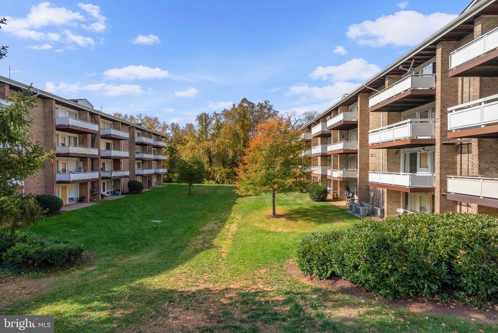 542 WILSON BRIDGE DRIVE 6743 B2