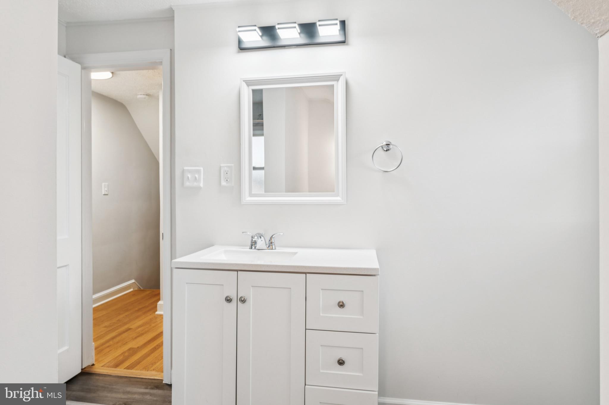 3409 SOUTHERN AVENUE